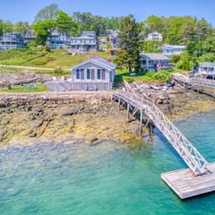 Linekin Lodge|Oceanfront| 3BDR| Deep Water Dock| Beach