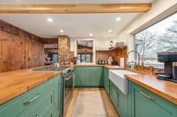 Moon Tide Cottage | Oceanfront on Linekin Bay | Stunning Views - Image 2