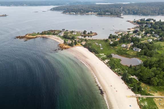 Walk to Pemaquid Beach by Rocky Coast Rentals - Image 1