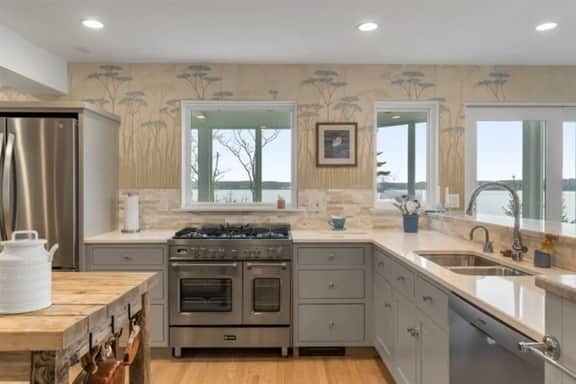 Nell's Watch - Luxurious Oceanfront by Rocky Coast Rentals - Image 5