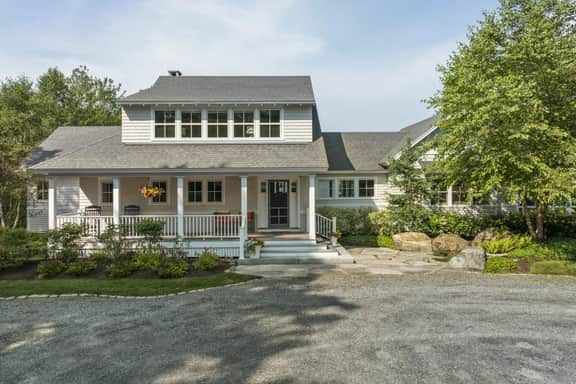 Rice Point Waterfront Luxury by Rocky Coast Rental - Image 5