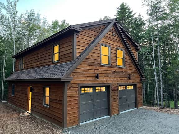 Boothbay Harbor Escape | 2 Kings, Fireplace, Walk to town | Prickly Hollow- by Rocky Coast Rentals - Image 2