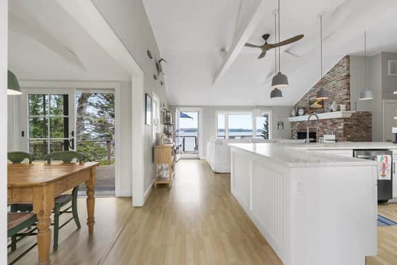 Boothbay Harbor Oceanfront Home, Dock, Hot Tub, Sunrise Views - Image 3